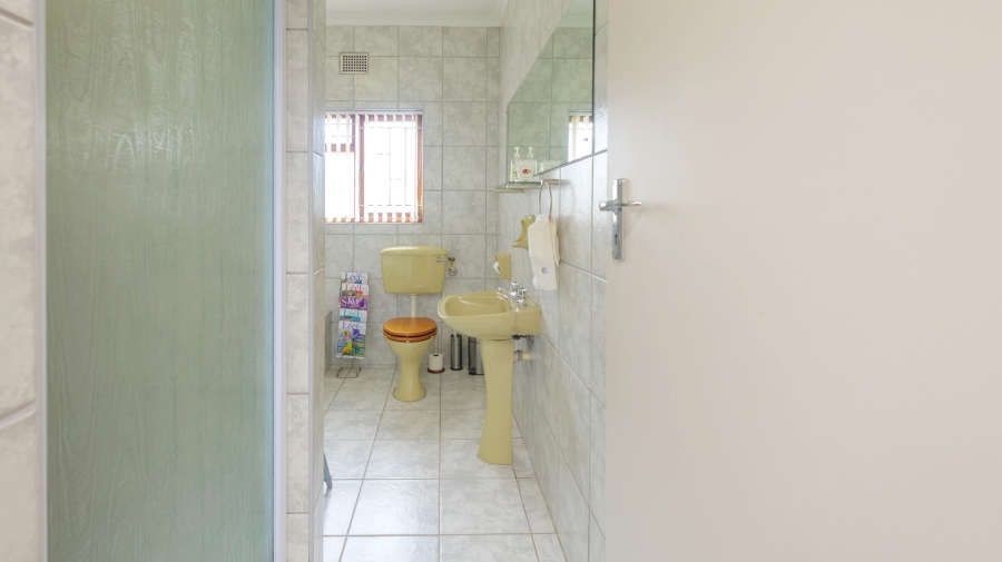 4 Bedroom Property for Sale in Bredasdorp Western Cape